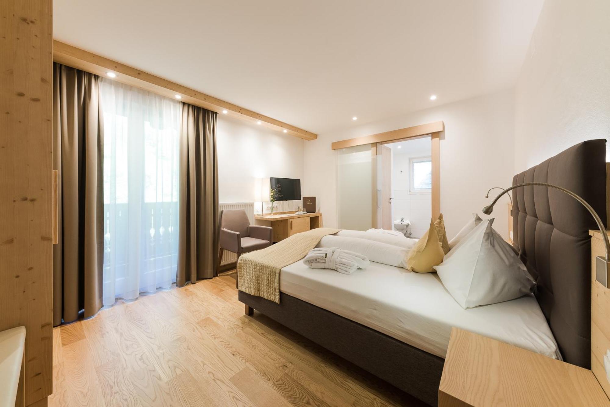 Hotel Kiendl Schenna Oda fotoğraf