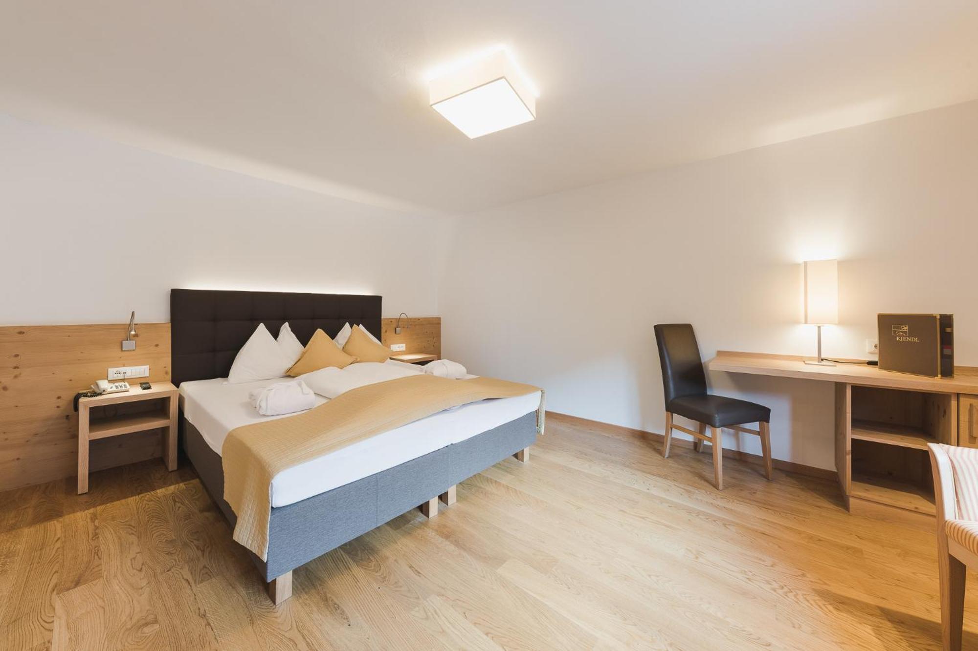 Hotel Kiendl Schenna Oda fotoğraf
