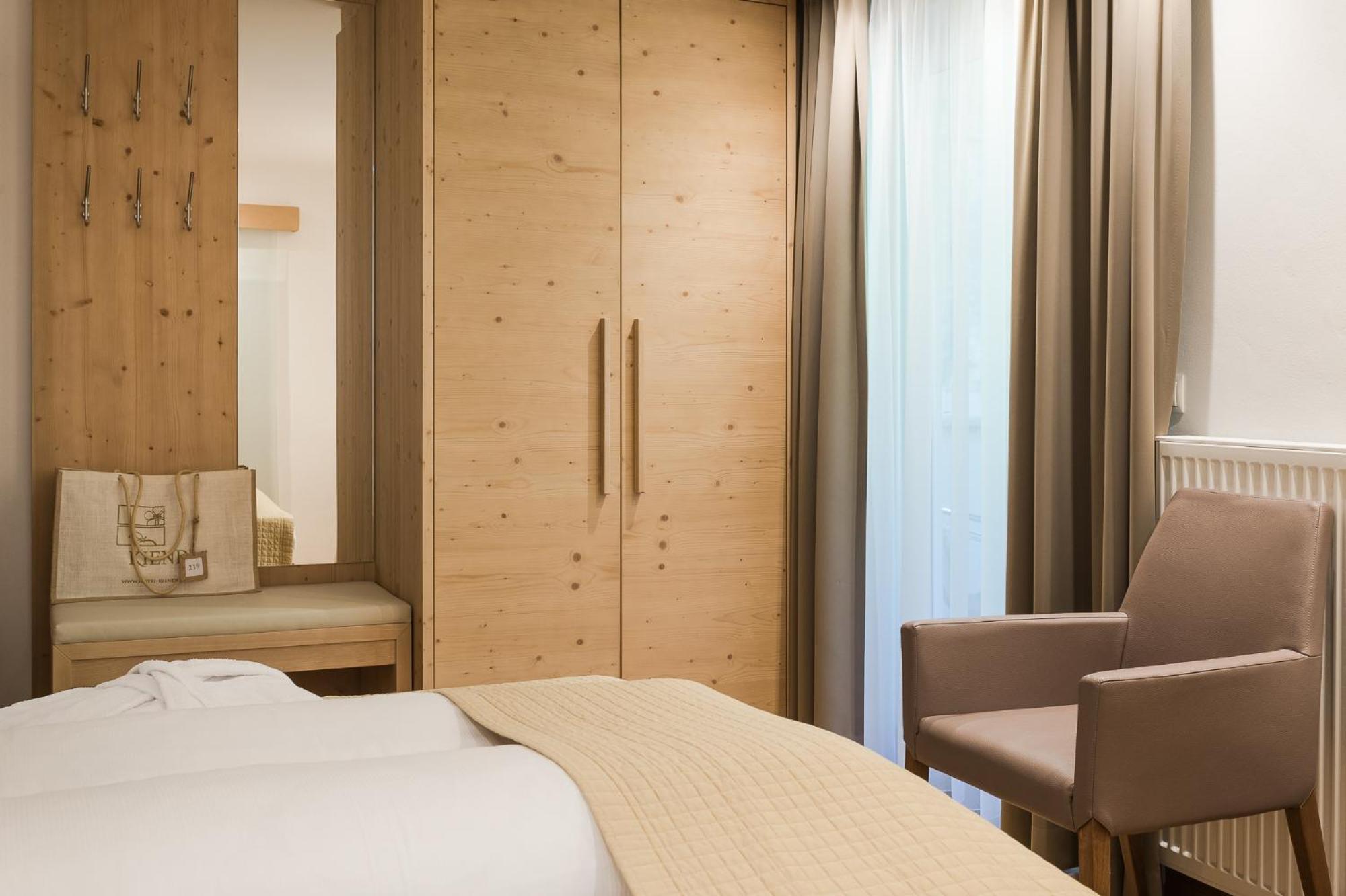 Hotel Kiendl Schenna Oda fotoğraf