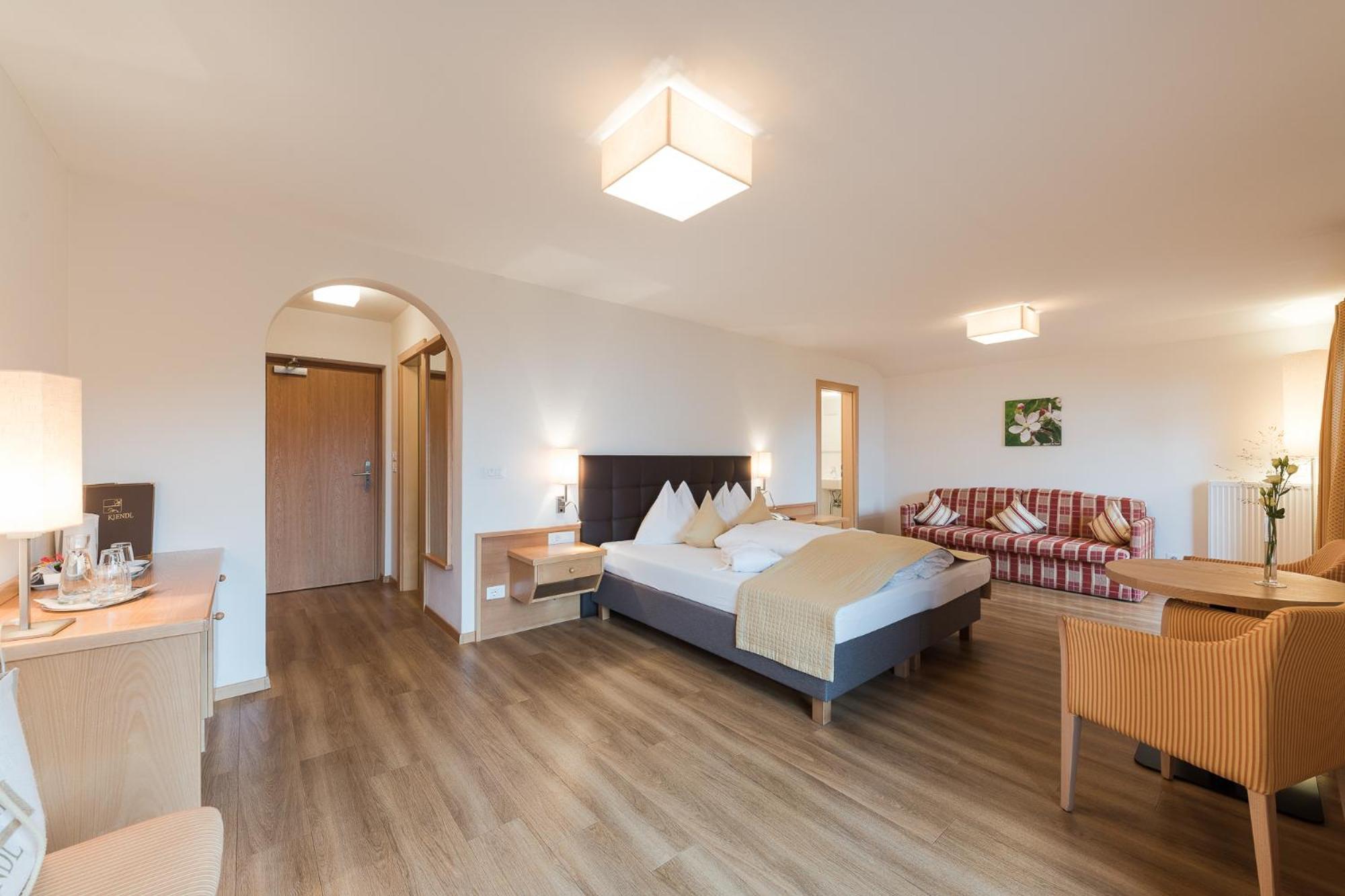 Hotel Kiendl Schenna Oda fotoğraf