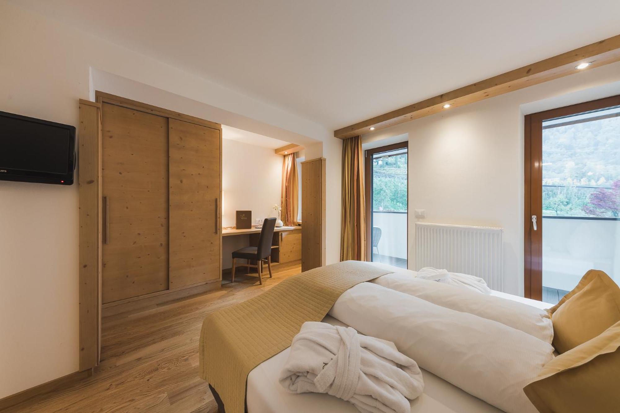 Hotel Kiendl Schenna Oda fotoğraf